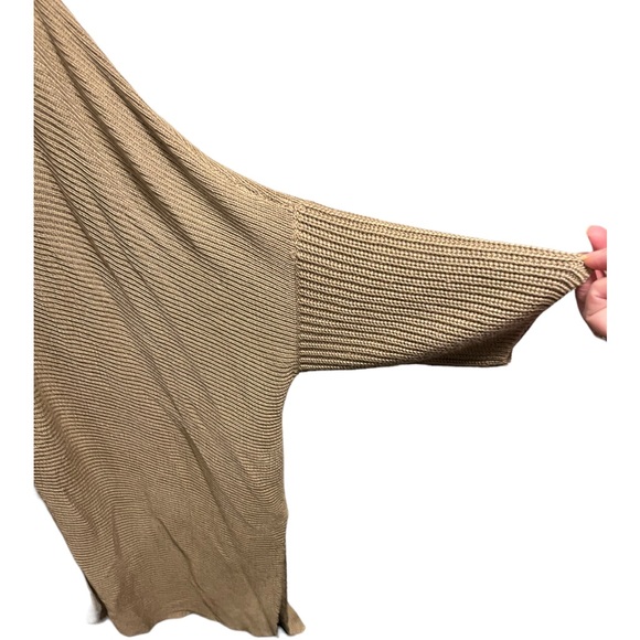 Cardigan/shawl available! - Picture 2 of 3